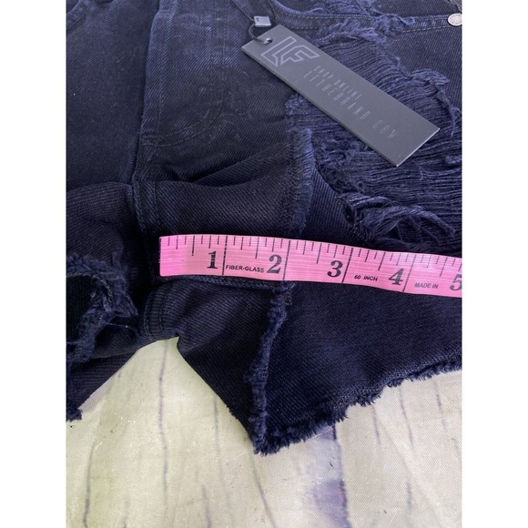 LF The Brand Shorts Women Size 26 Black Button-fly Red Zip Detail Cut-offs NEW - Picture 9 of 11